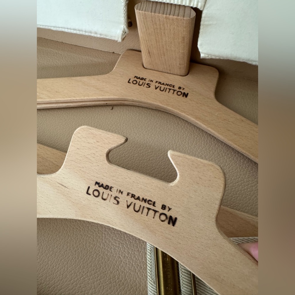Louis Vuitton Brown and Tan Monogram Luggage - Picture 9 of 16